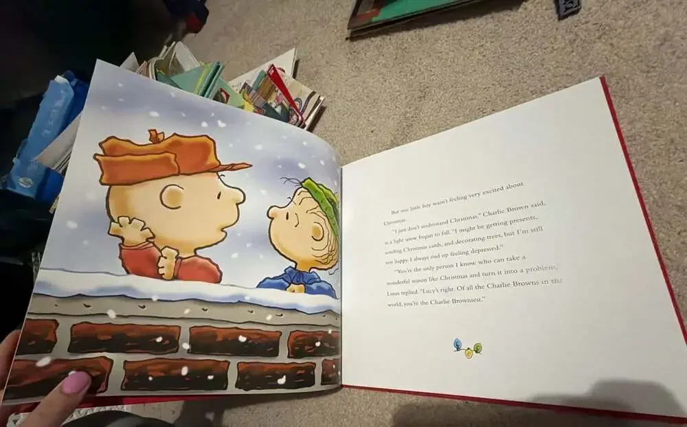 A Charlie Brown Christmas by Charles M. Schulz (Deluxe Collector's Edition)
